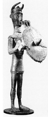 Statyett av sardisk bronslderskrigare